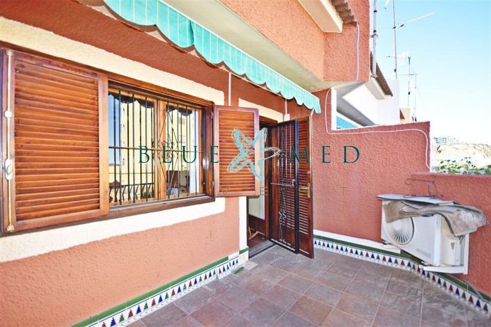 Image No.19-3 Bed Property for sale