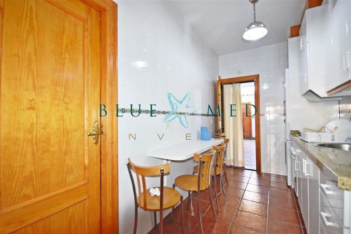 Image No.9-3 Bed Property for sale