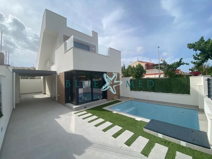 Image No.1-3 Bed Villa for sale