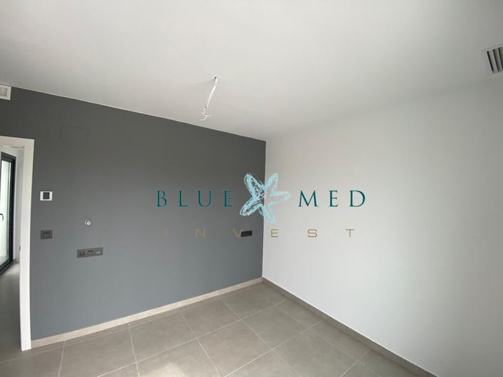 Image No.14-3 Bed Villa for sale