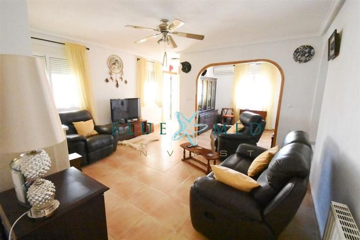 Image No.21-3 Bed Villa for sale