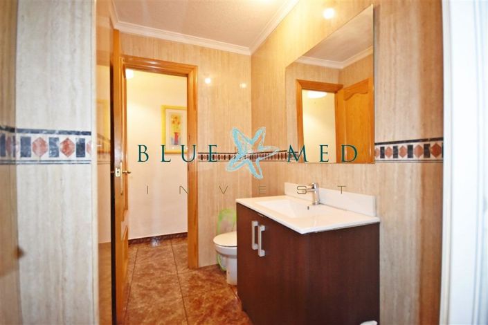 Image No.18-3 Bed Flat for sale