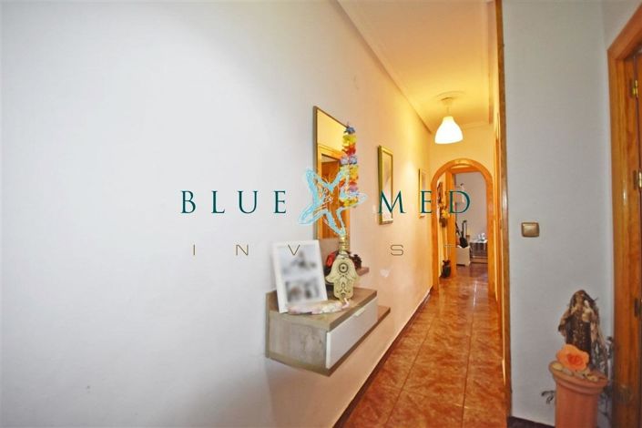 Image No.20-3 Bed Flat for sale