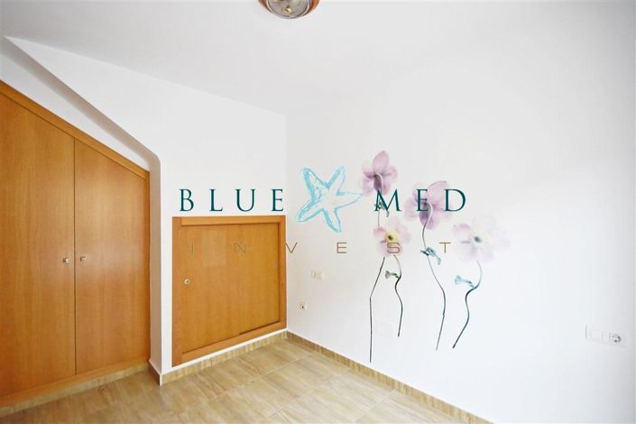 Image No.16-4 Bed Duplex for sale