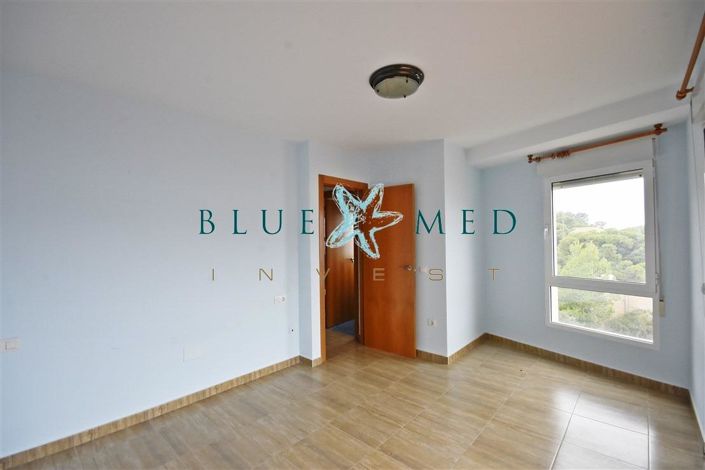 Image No.21-4 Bed Duplex for sale