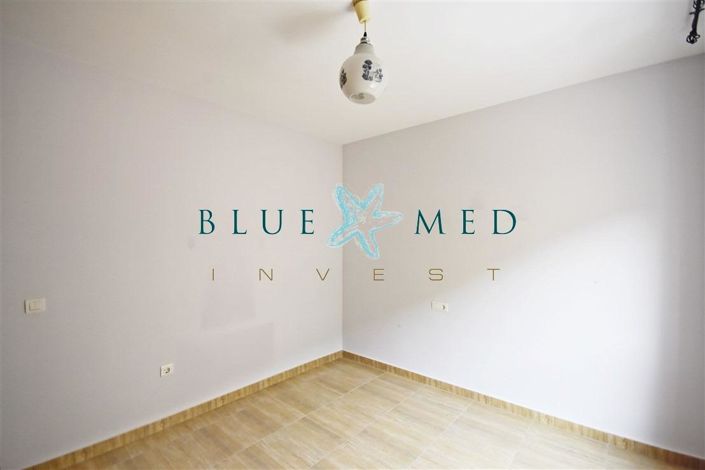 Image No.28-4 Bed Duplex for sale