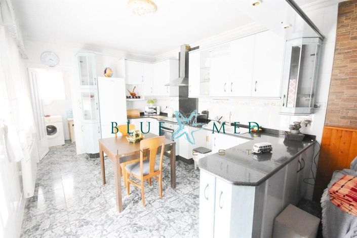 Image No.22-4 Bed Villa for sale