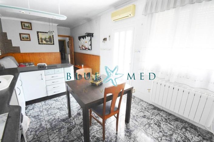 Image No.25-4 Bed Villa for sale