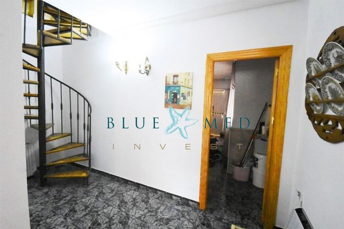 Image No.28-4 Bed Villa for sale