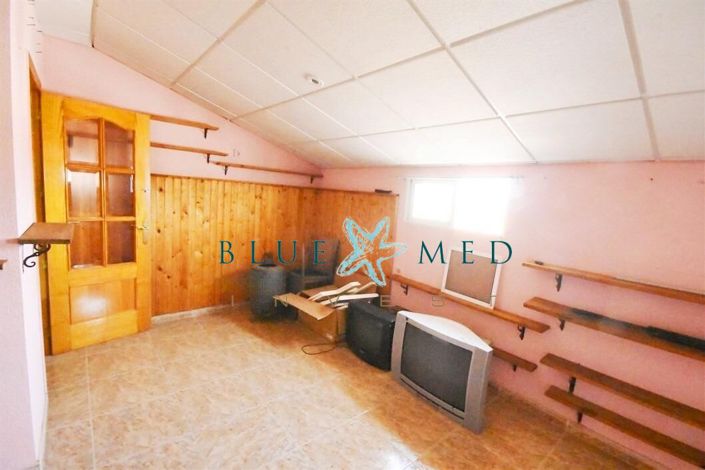 Image No.40-4 Bed Villa for sale