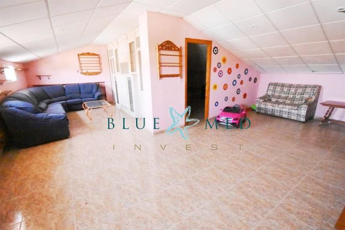 Image No.41-4 Bed Villa for sale