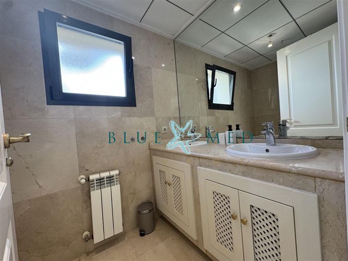 Image No.16-3 Bed Villa for sale