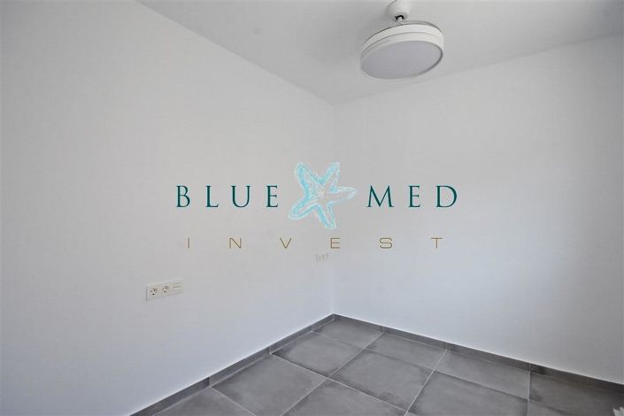 Image No.9-4 Bed Duplex for sale