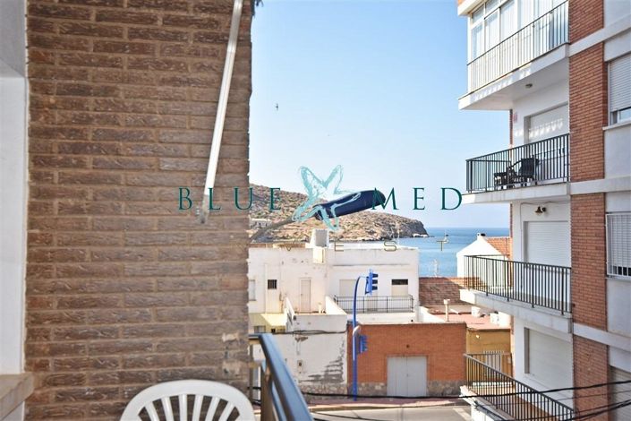 Image No.1-4 Bed Flat for sale