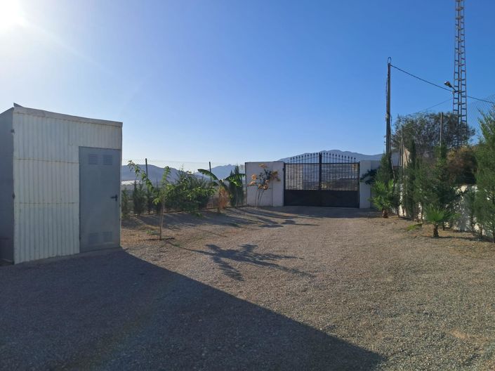 Image No.9-1 Bed Country House for sale