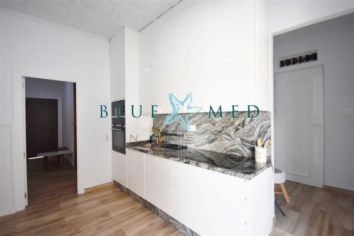 Image No.12-3 Bed House for sale