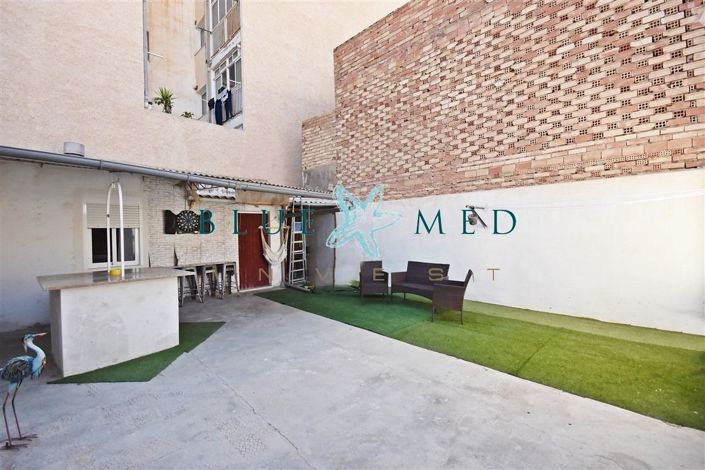 Image No.22-3 Bed House for sale