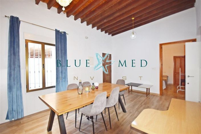 Image No.4-3 Bed House for sale