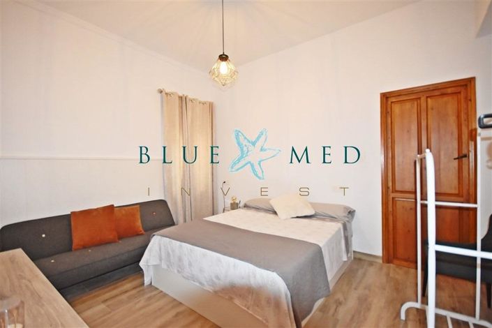 Image No.6-3 Bed House for sale