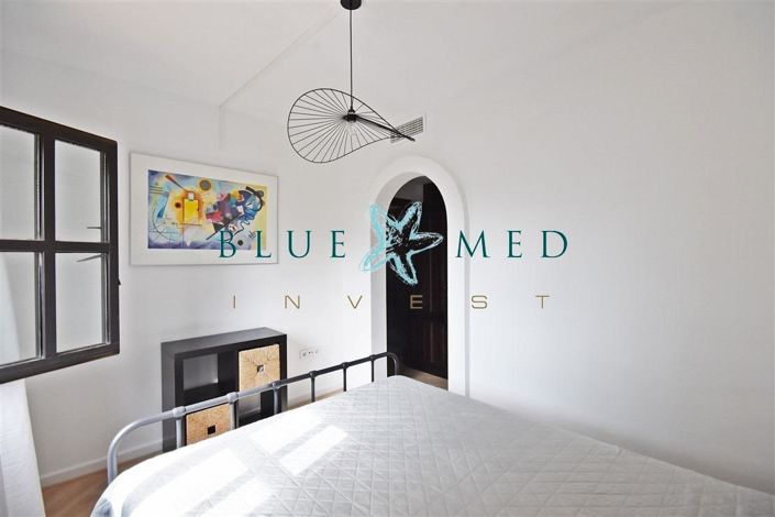 Image No.14-2 Bed House for sale