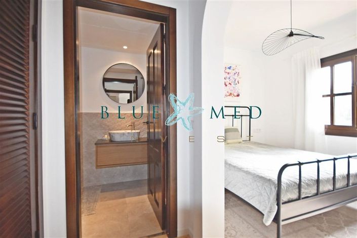 Image No.17-2 Bed House for sale