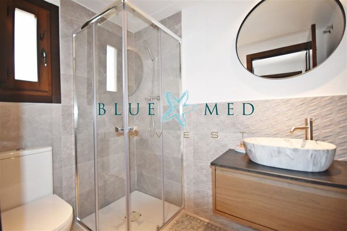 Image No.19-2 Bed House for sale