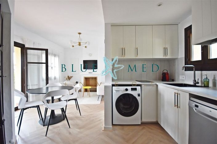 Image No.5-2 Bed House for sale