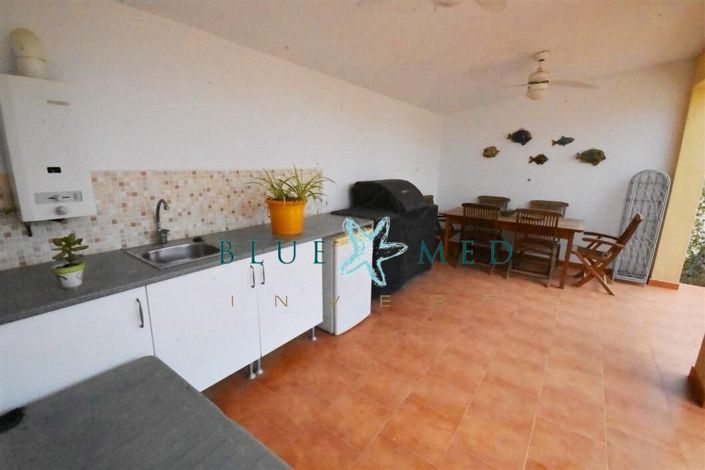 Image No.11-4 Bed Country House for sale