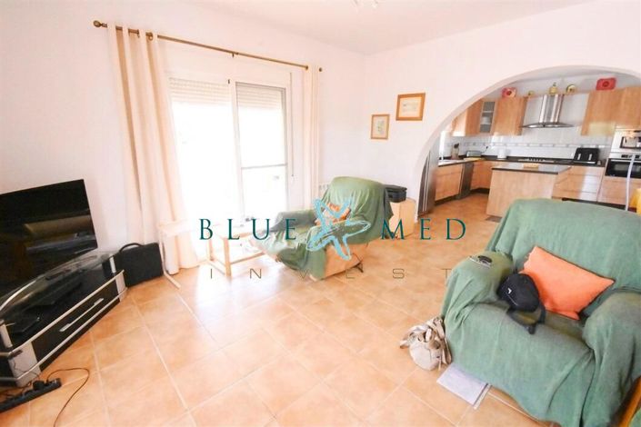 Image No.26-4 Bed Country House for sale