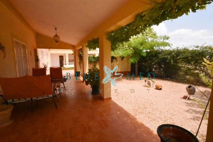 Image No.7-4 Bed Country House for sale