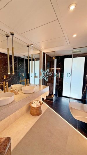 Image No.35-4 Bed Villa for sale