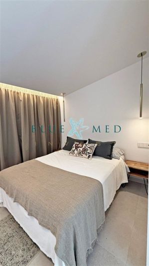 Image No.36-4 Bed Villa for sale