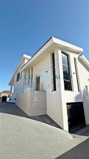 Image No.43-4 Bed Villa for sale