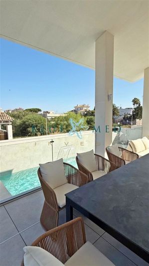 Image No.9-4 Bed Villa for sale