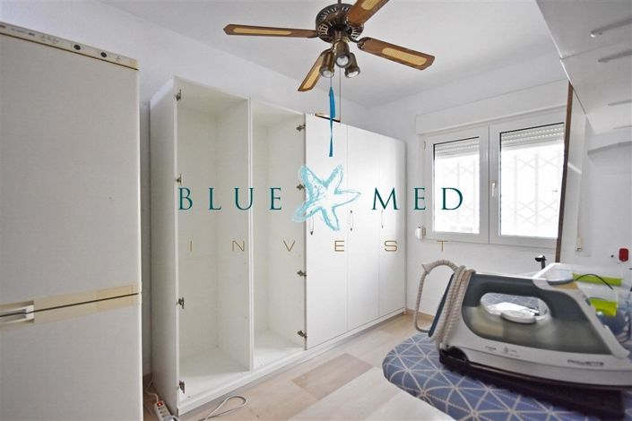 Image No.23-4 Bed Flat for sale