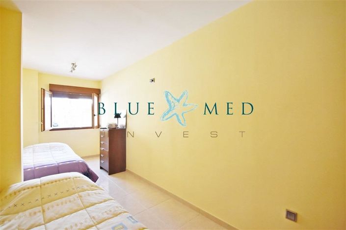 Image No.11-3 Bed House for sale