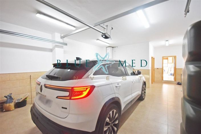 Image No.22-3 Bed House for sale