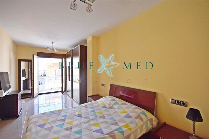 Image No.5-3 Bed House for sale