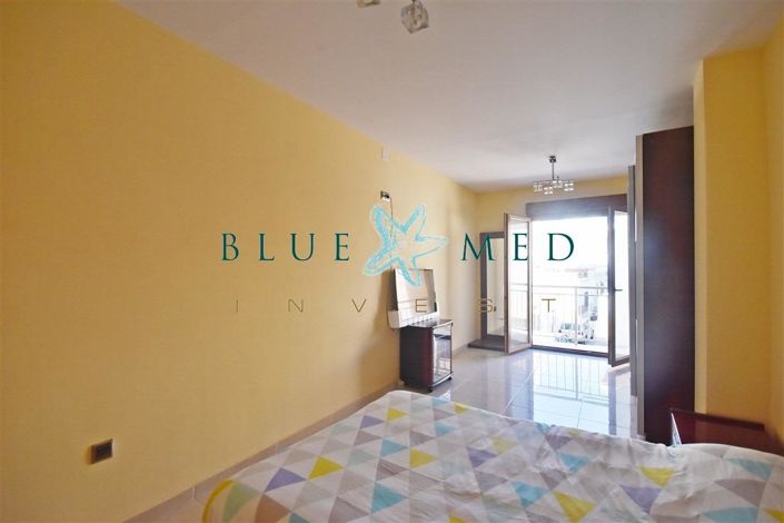 Image No.6-3 Bed House for sale