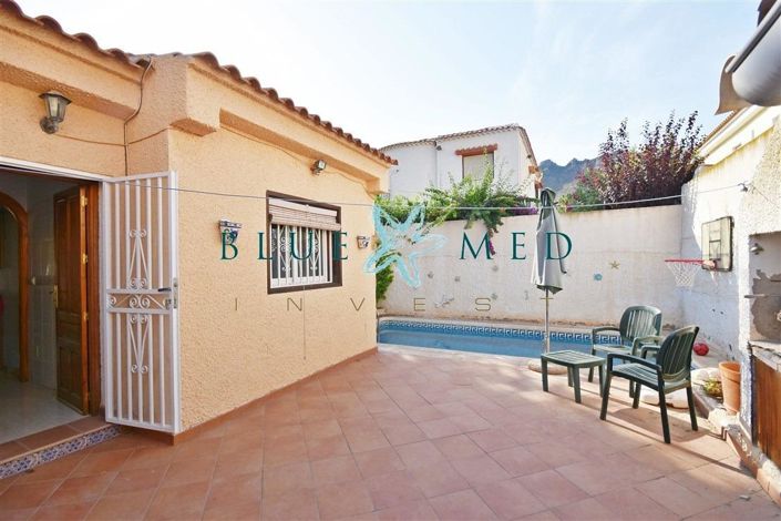 Image No.20-2 Bed House for sale