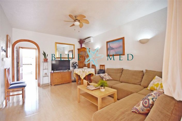 Image No.5-2 Bed House for sale