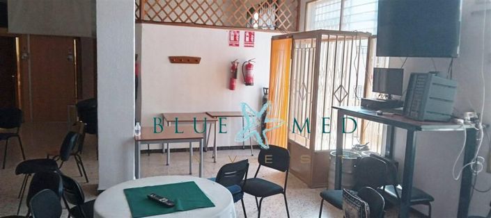 Image No.38-6 Bed Property for sale