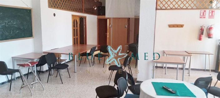 Image No.39-6 Bed Property for sale