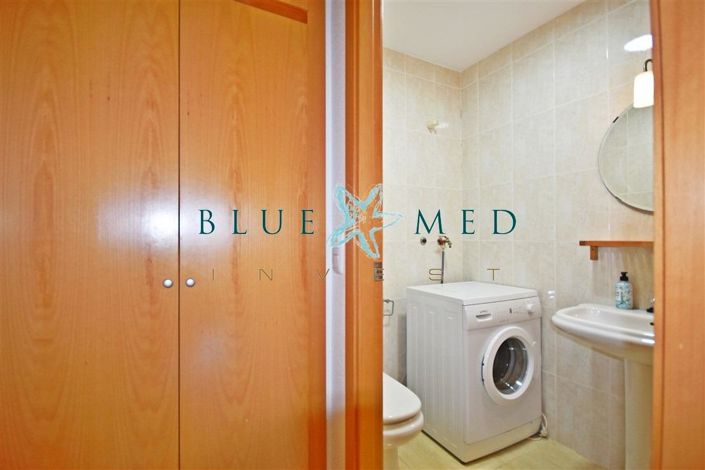 Image No.20-2 Bed Apartment for sale