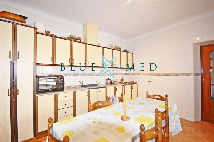 Image No.5-4 Bed Flat for sale