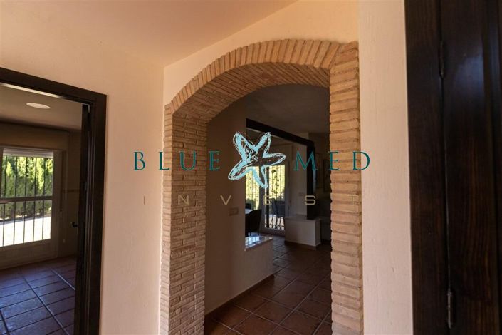 Image No.11-2 Bed Villa for sale