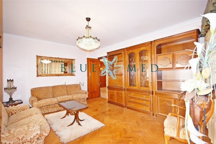 Image No.1-3 Bed House for sale