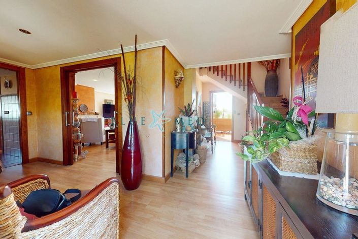 Image No.10-5 Bed Country House for sale