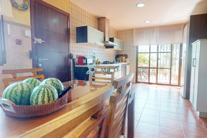 Image No.19-5 Bed Country House for sale