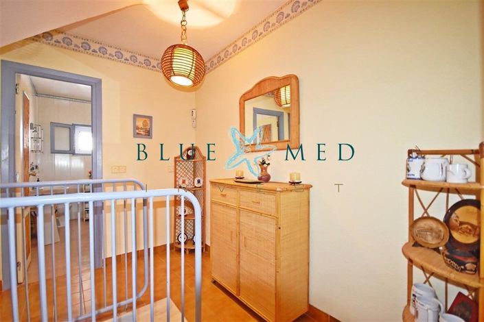 Image No.15-4 Bed Property for sale